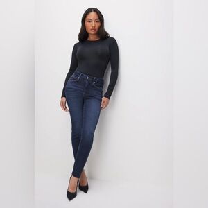 Good American Good Petite Skinny Jeans in BLUE866